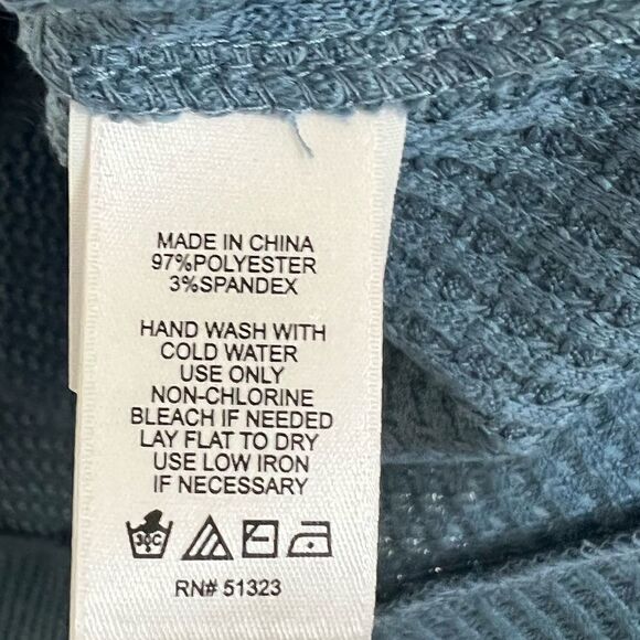 1. State Blue Back Twist Waffle Knit Long Sleeve Top Size Small - Picture 7 of 7